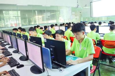 手動(dòng)@初中學(xué)子,圓夢(mèng)大學(xué)還能這樣做?珠海市創(chuàng)沃中等職業(yè)學(xué)校告訴你